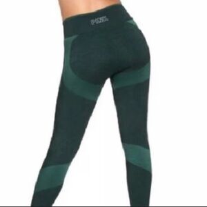 PINK‎ BY VICTORIA SECRET SEAMLESS LEGGINGS GREEN S